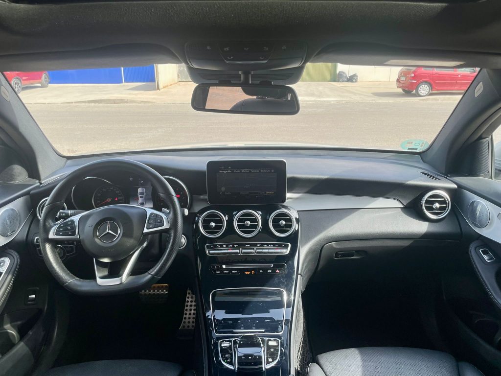 Mercedes-Benz GLC 250 Amg Line